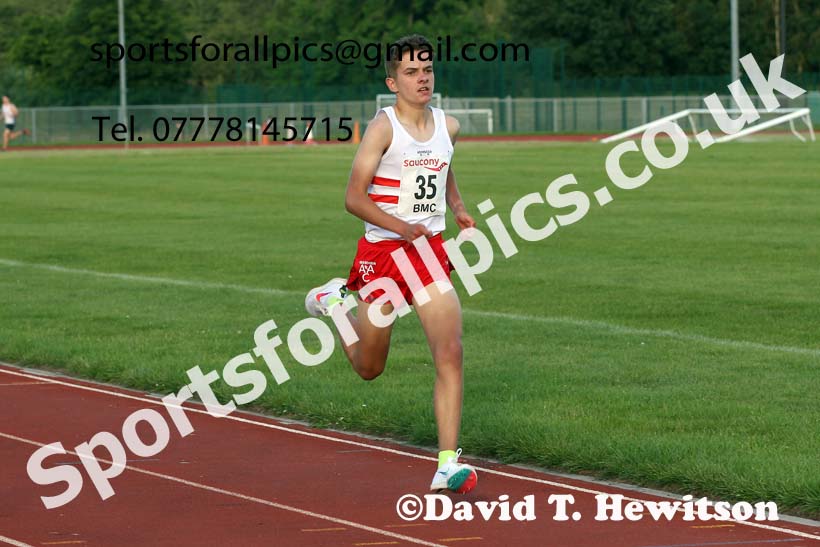 BMC 1500 metres, BMC, Chester le Street, July 19th. Photo: David T. Hewitson/Sports for All Pics
